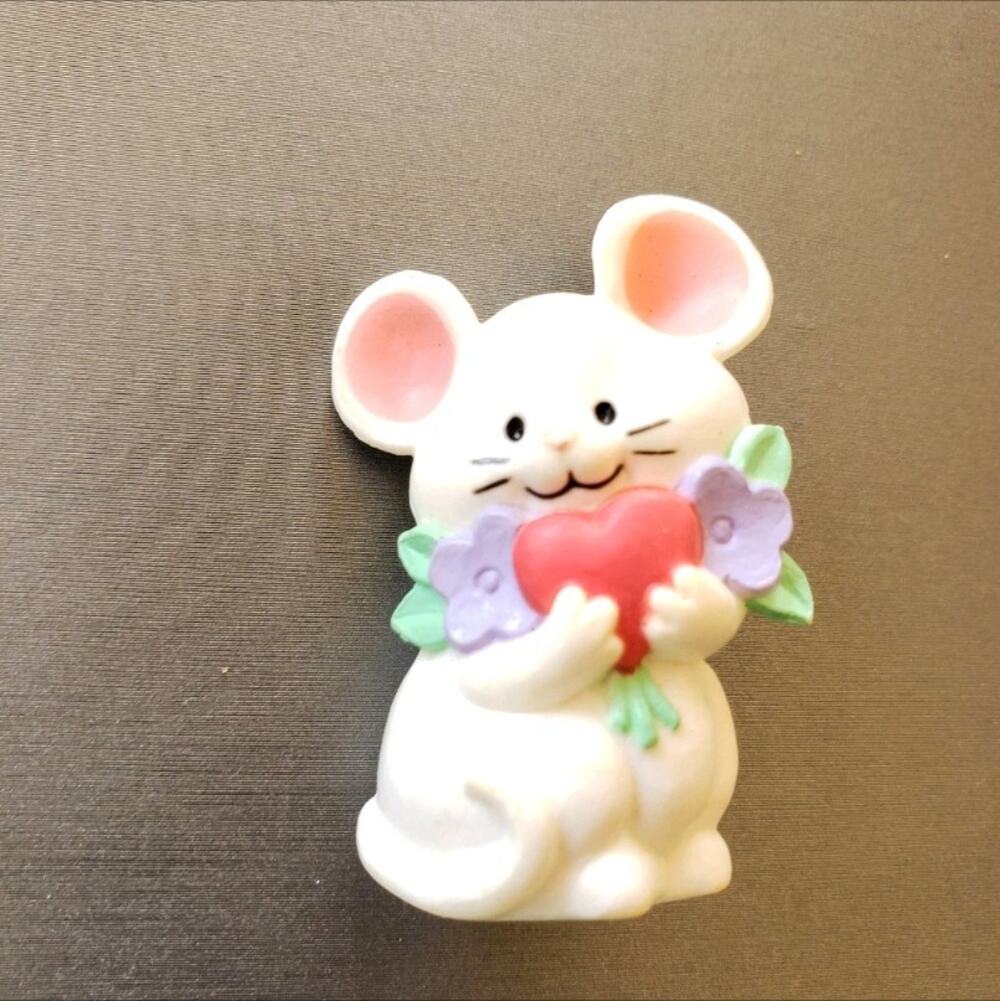 Valentines Mouse Vintage Pin Brooch Whimsical sab-‎
